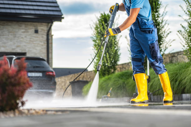 Best Concrete Pressure Washing  in Fort Calhoun, NE